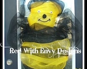 Spring and Summer Bumble Bee, Bumble Bee Wreath, Summer Wreath, Unique Wreath, OOAK, Wreath, Deco Mesh Wreath