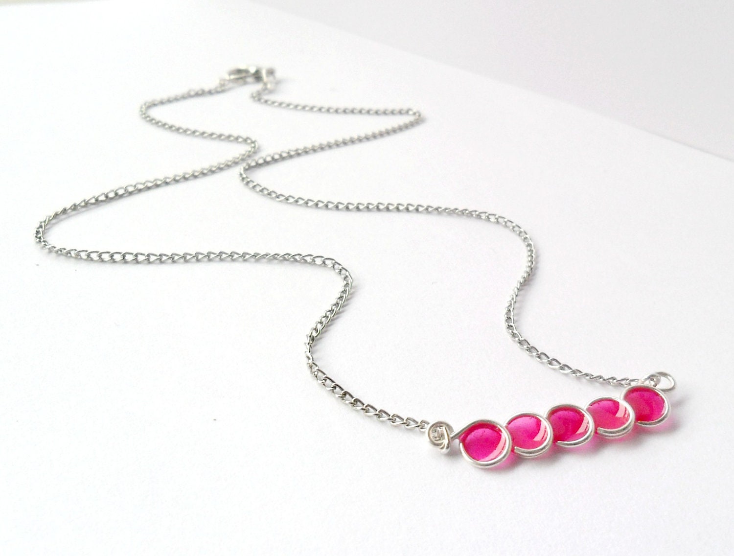 SALE 20% Minimalistic fuchsia necklace, wire wrapped jewelry, geometric necklace, bubble tiny necklace