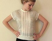 Short sleeve batwing pastel colored sweater
