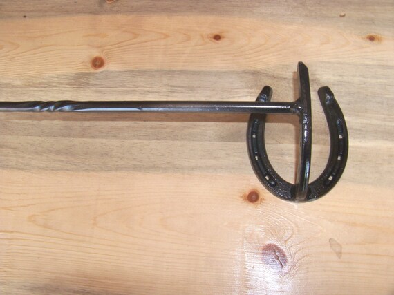 Items similar to Horseshoe Towel Bar wrought iron on Etsy