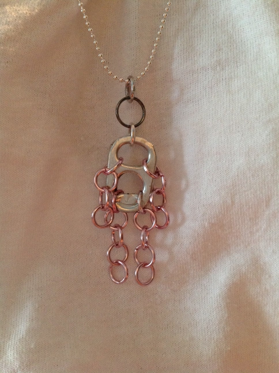 Pull Tab Man Necklace-Pink