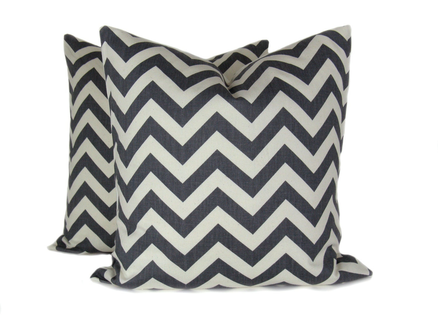 GRAY PILLOW SET.18x18 inch.Decorator Pillow Covers.Printed Fabric both sides.Chevron. ZigZag Pillows.Housewares.Home Decor.Cushions.