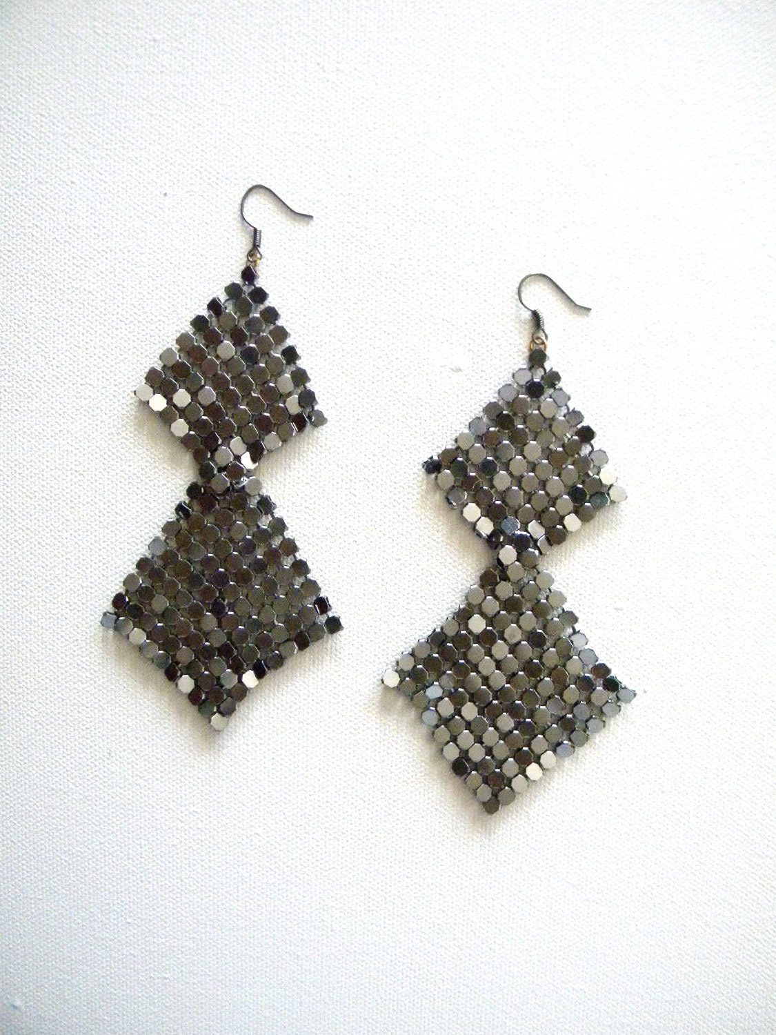 SPARKLING NIGHTS Gunmetal Metal Mesh Earrings