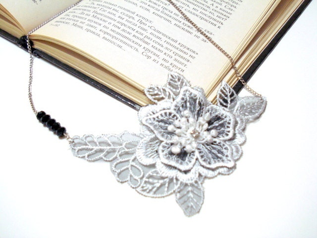 Black and white Lace Necklace, Women accessory, Christmas gifts for her, 2013 trends, Statement Necklace, Holiday gifts