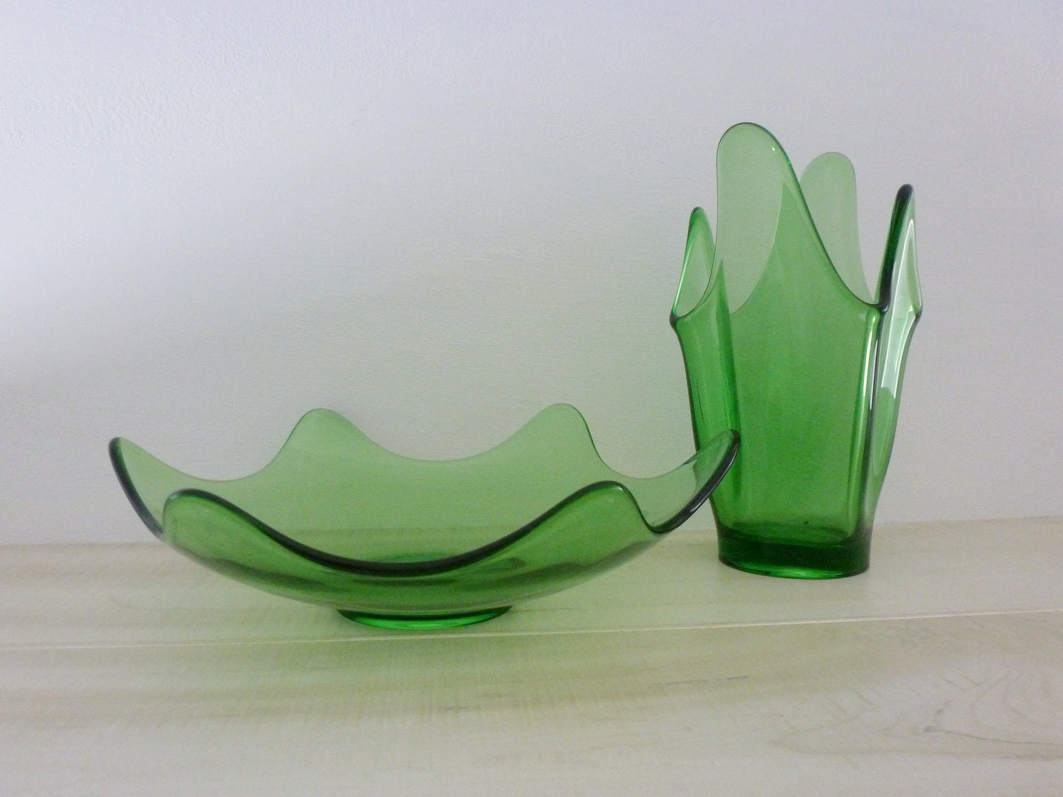 green carnival vase and vintage fruit dish combo - free form art glass