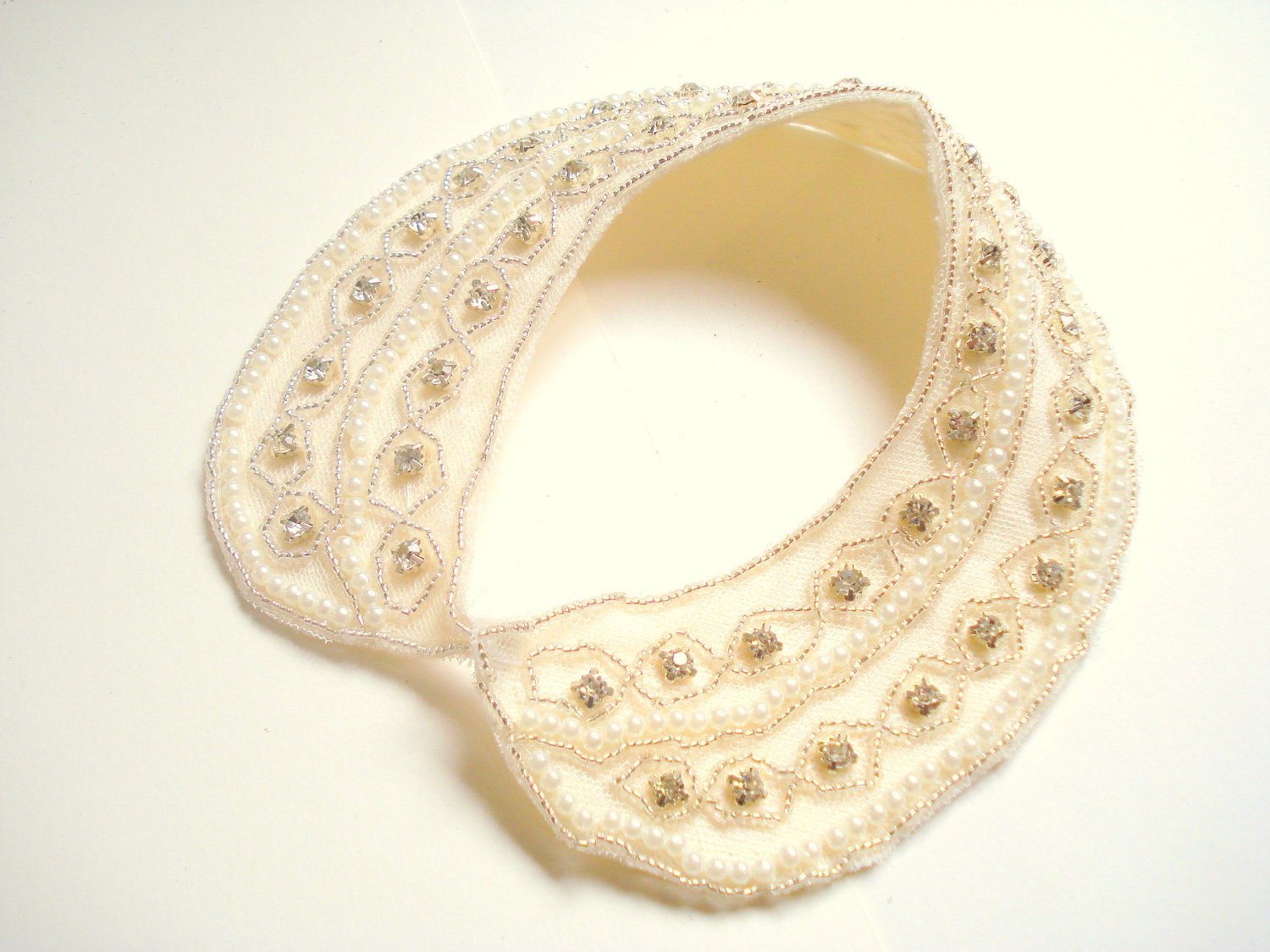 Ivory Peter Pan Collar Necklace, Glitter Sparkles, Beaded Collar Necklace, Beaded Embroidered Collar Necklace,Rhinestone
