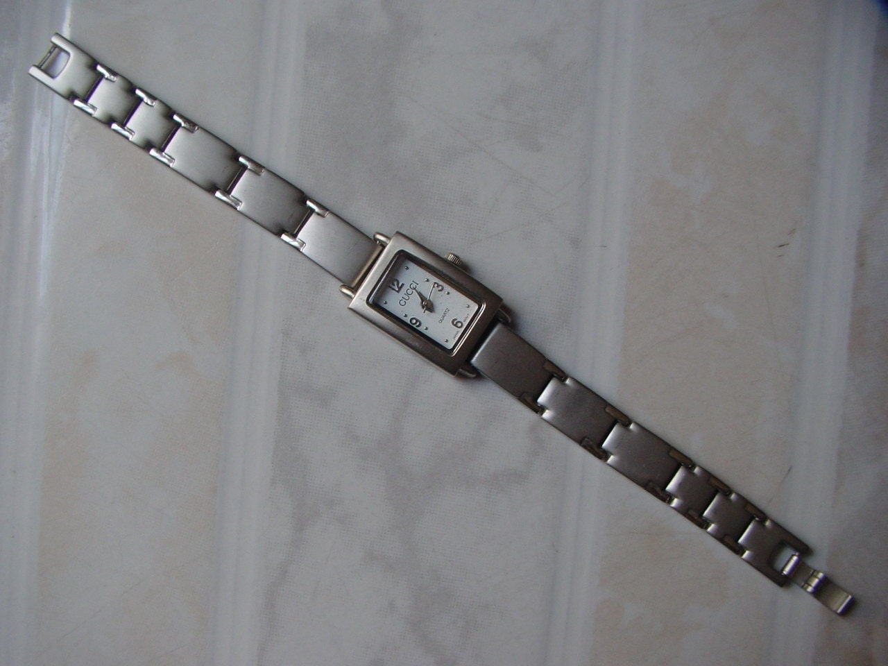 Authentic 90s Gucci Watch