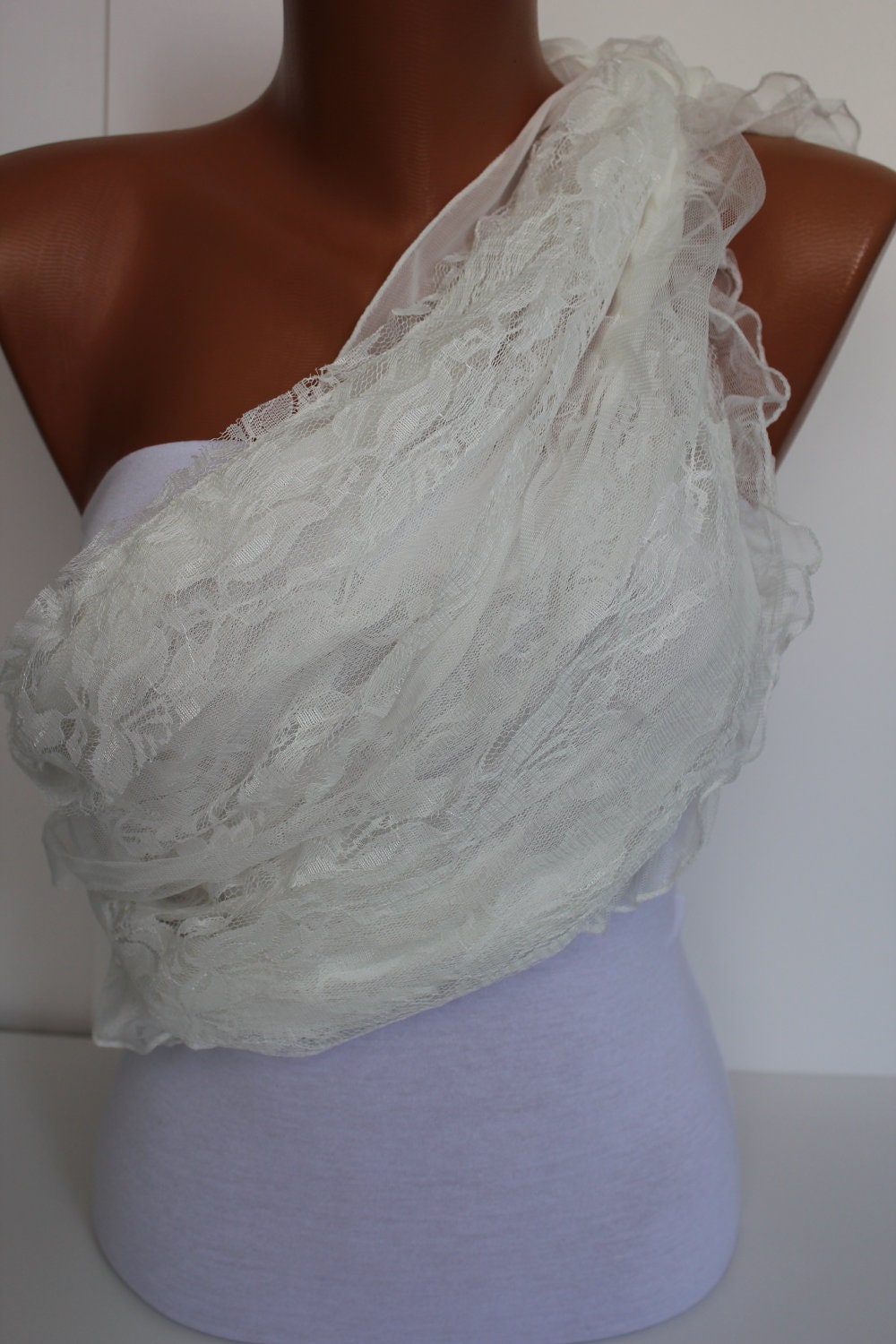 White Elegance Shawl/Scarf