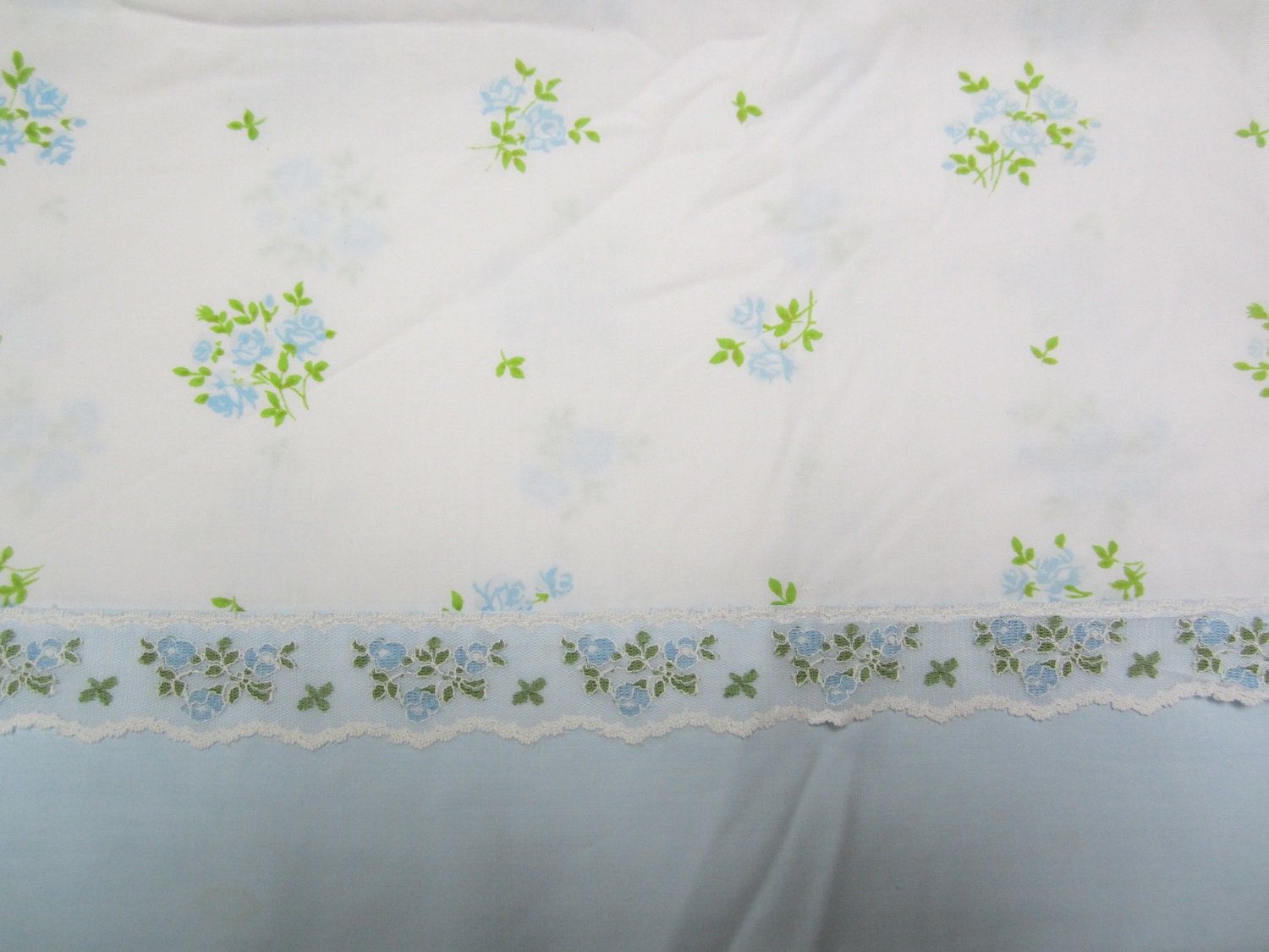 SALE - Blue Flowers - Twin Flat