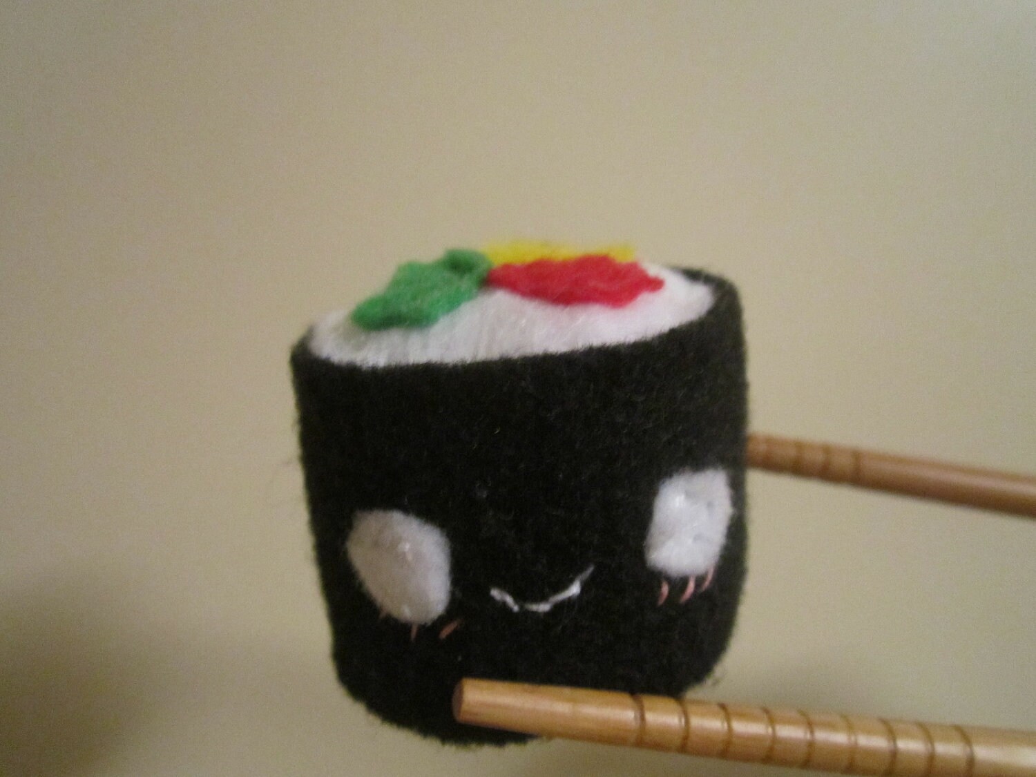 mini sushi rolls