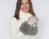 Women Mittens Winter Mittens Gloves Hazel Beige Pink Fallow Mittens Gloves with the Grey Lama Vegan Faux Fur