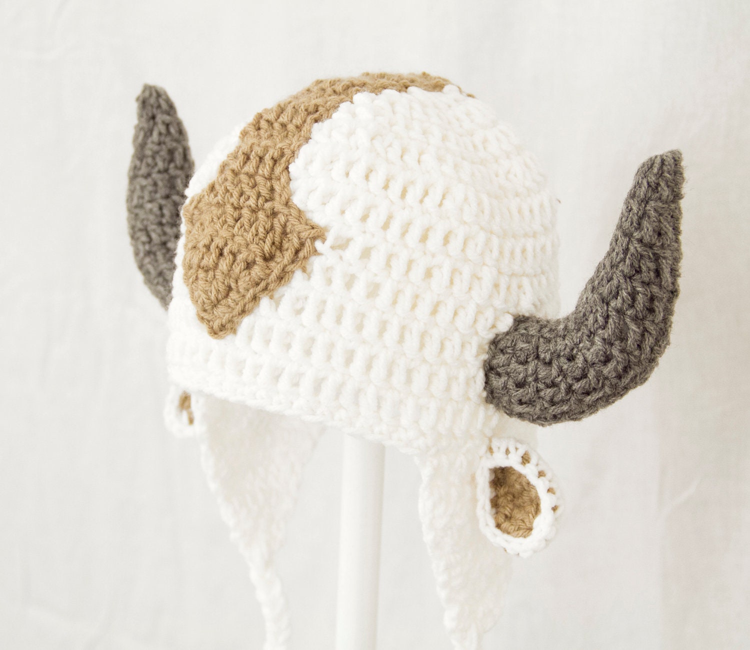 Appa the Flying Bison Earflap Hat from Avatar the Last Airbender, White Crochet Beanie, send size choice baby - adult