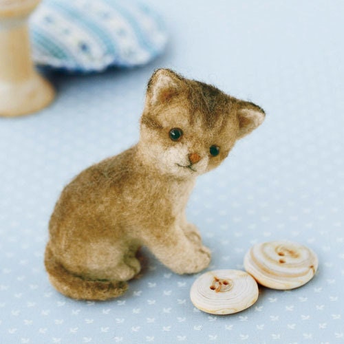 Japanese Wool Needle Felting Craft Kit - Abyssinian Cat