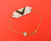 Louvre bracelet beige, graphic jewelry in leather, triangle gold plated