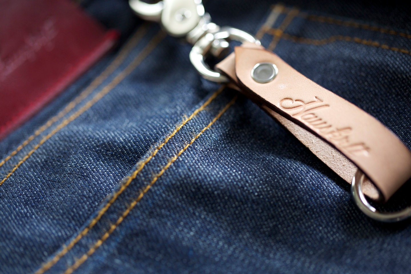The Landon - Nude x Silver Leather Lanyard