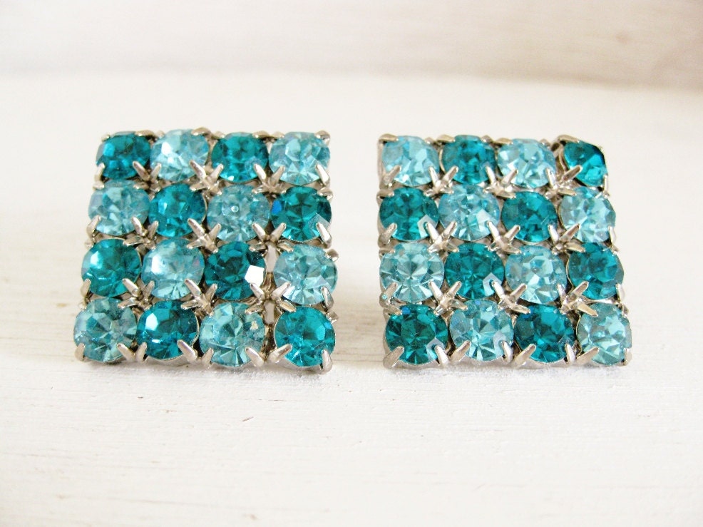 vintage Czech earrings. 1950s clip-ons. GLEAMING SQUARE.