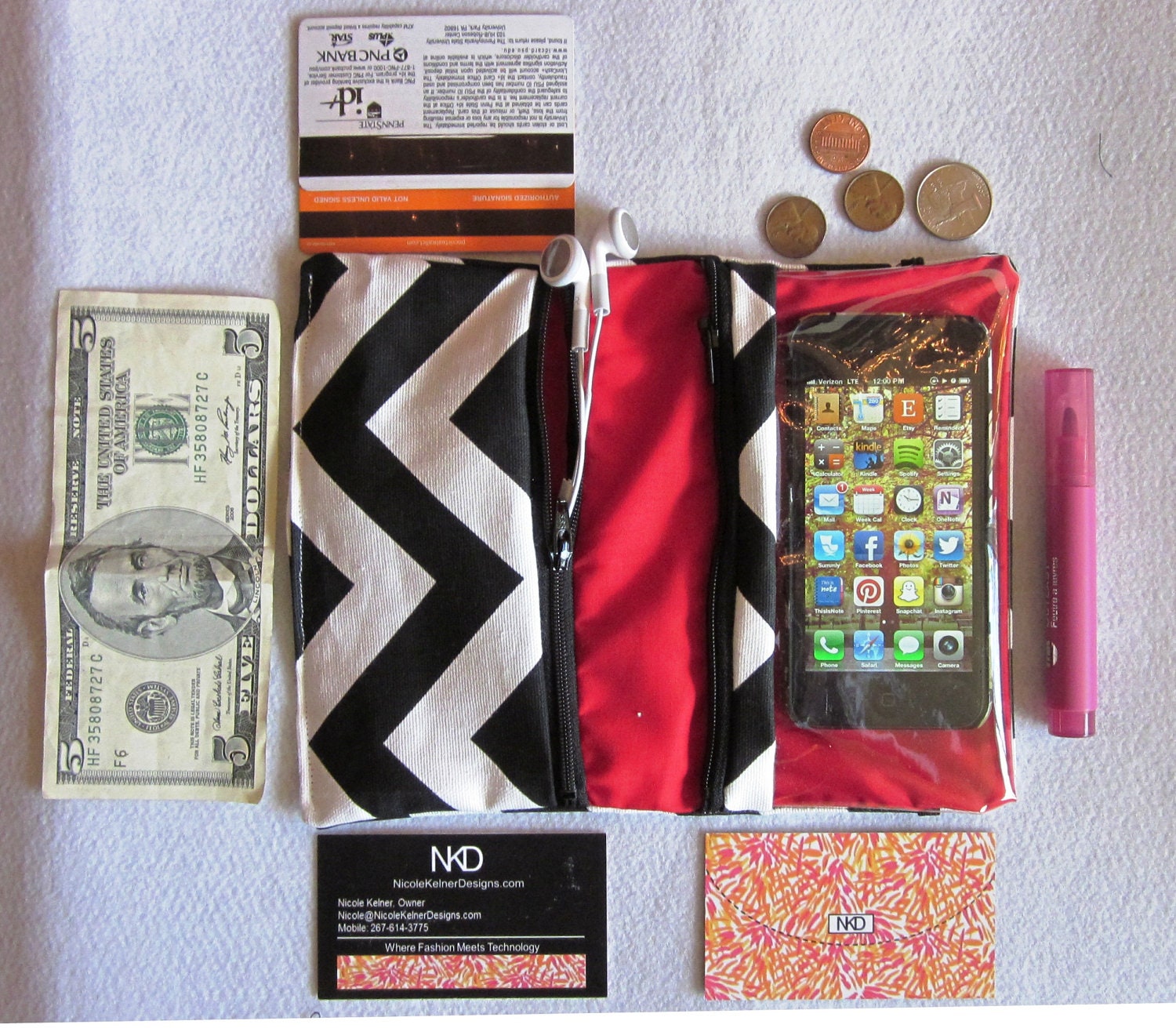 Convertible iPhone 5/Droid Wallet and Clutch "SmartWallet" Water-Resistant Plastic Pocket (Red & Black and White Chevron)
