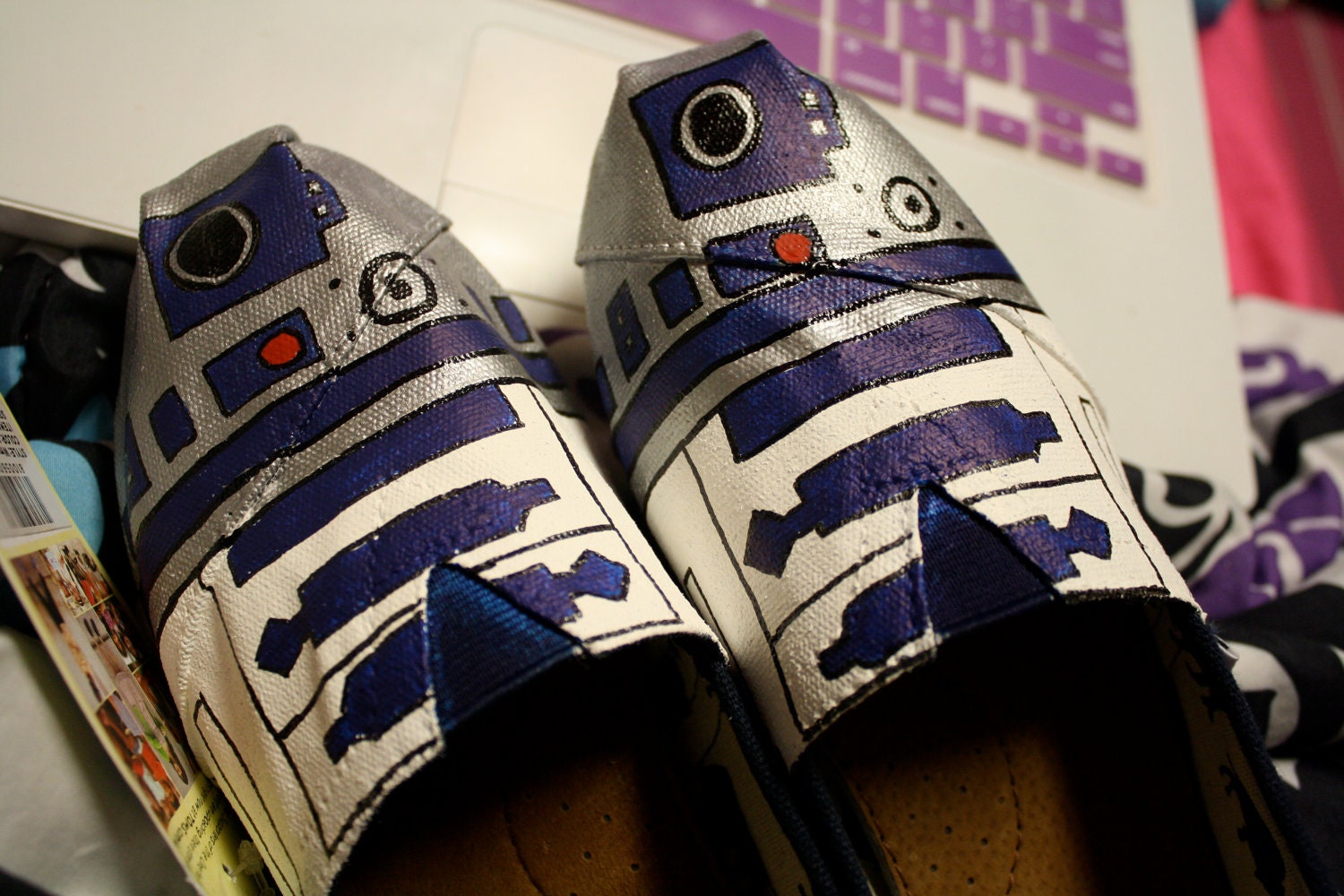 Custom Hand Painted R2-D2 Toms