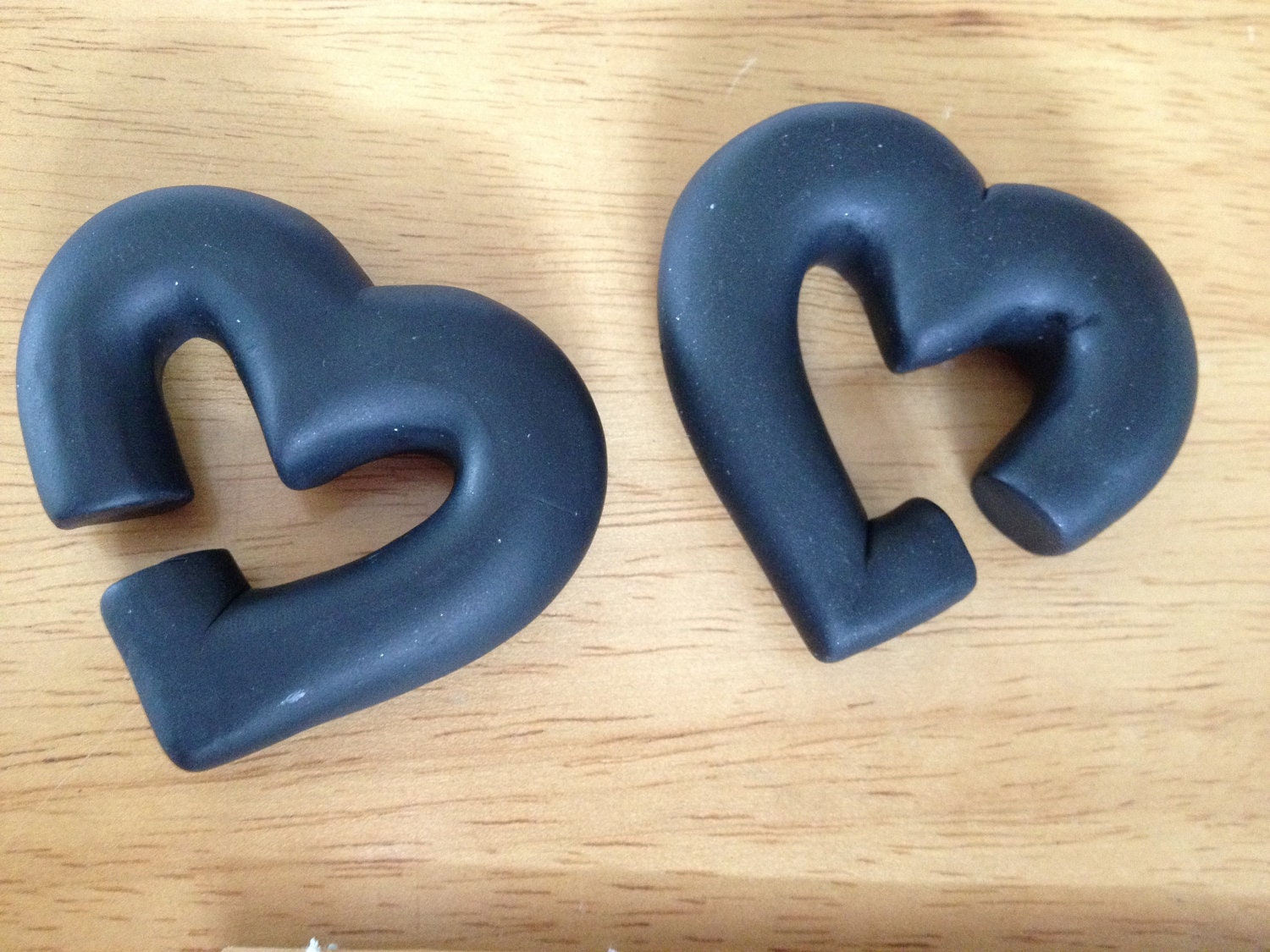 Broken Heart Custom Polymer Clay Plugs (2g-00g, Any Color)