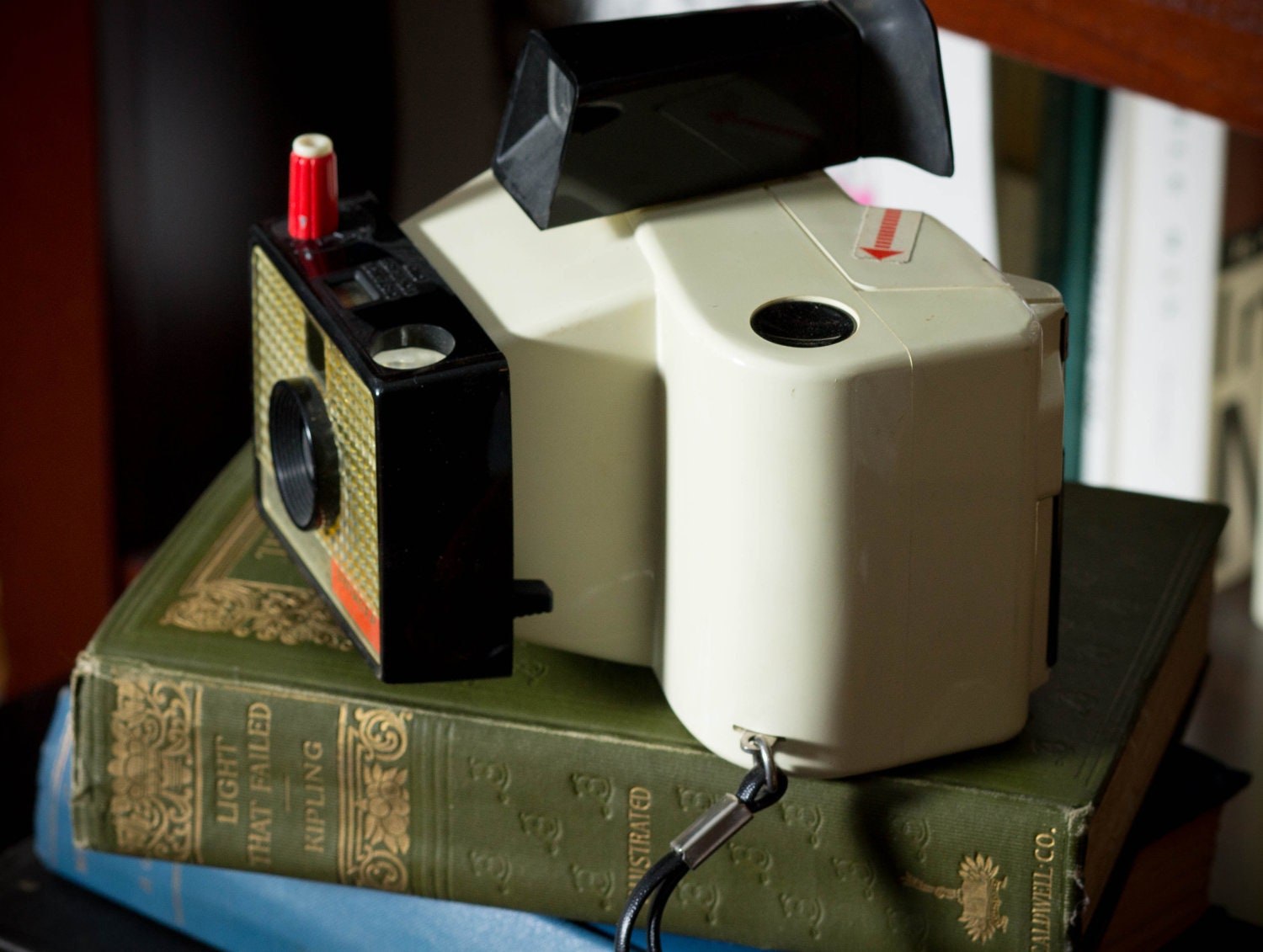 Polaroid Swinger Model 20 1960s Instant Camera