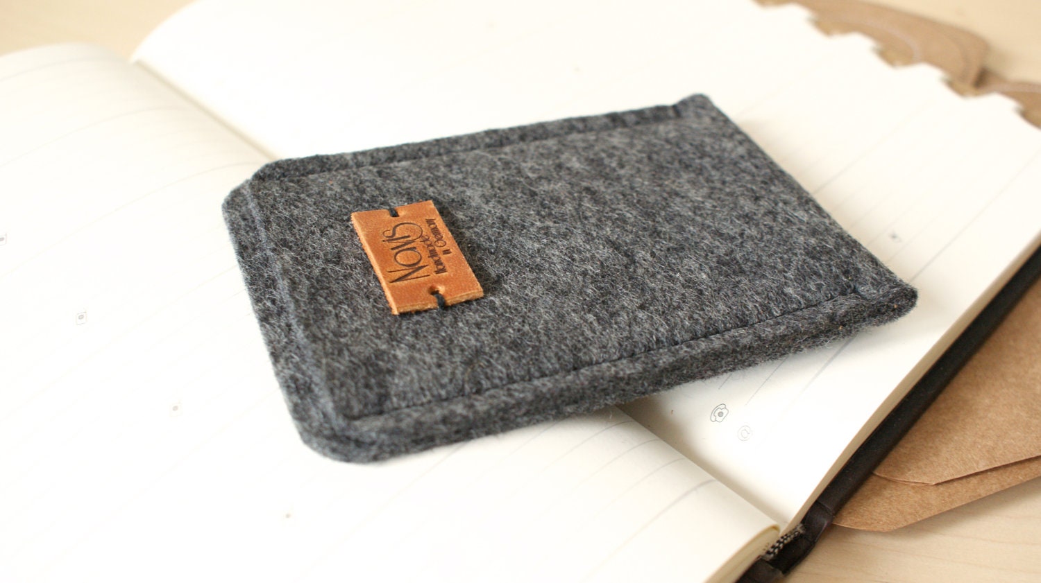 Wool Felt Cell Phone Case "Stone" - Graphite