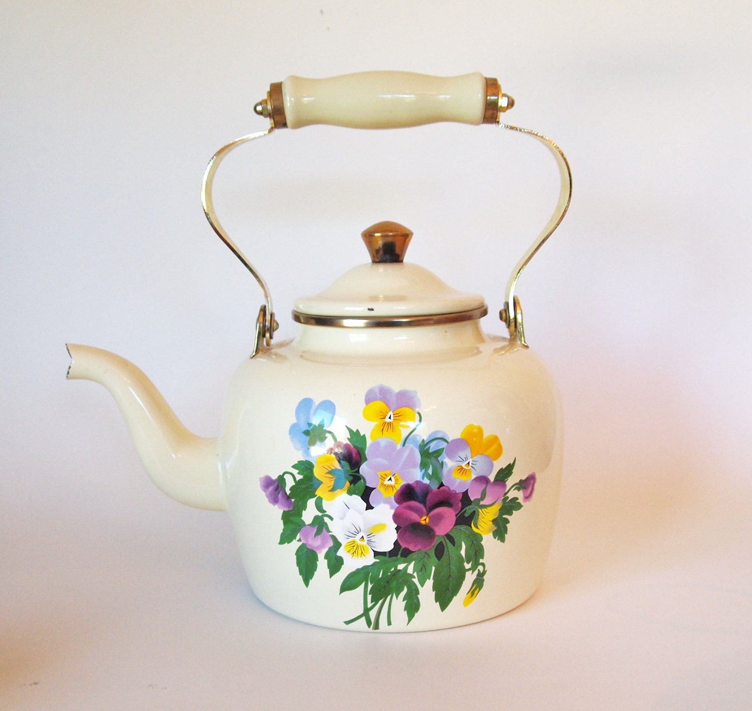 Pretty Vintage Enamelware Pale Yellow Tea Kettle by HouseofLucien