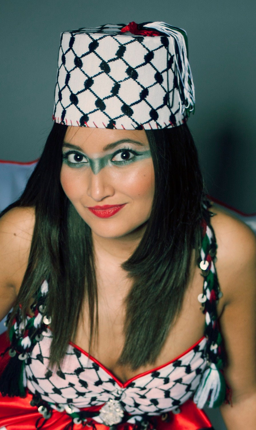 Traditional Hat Tarbouche Fez Kuffieh / Traditionnel châpeau Tarbouch Keffieh