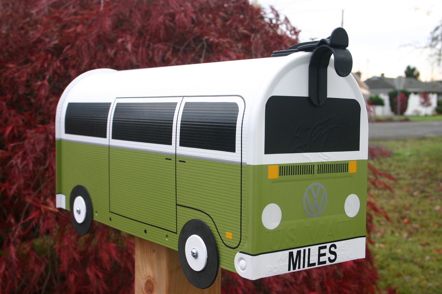 Bay Window Two-Tone Volkswagen Bus Mailbox by TheBusBox Custom made - Choose your color - BayBusBox
