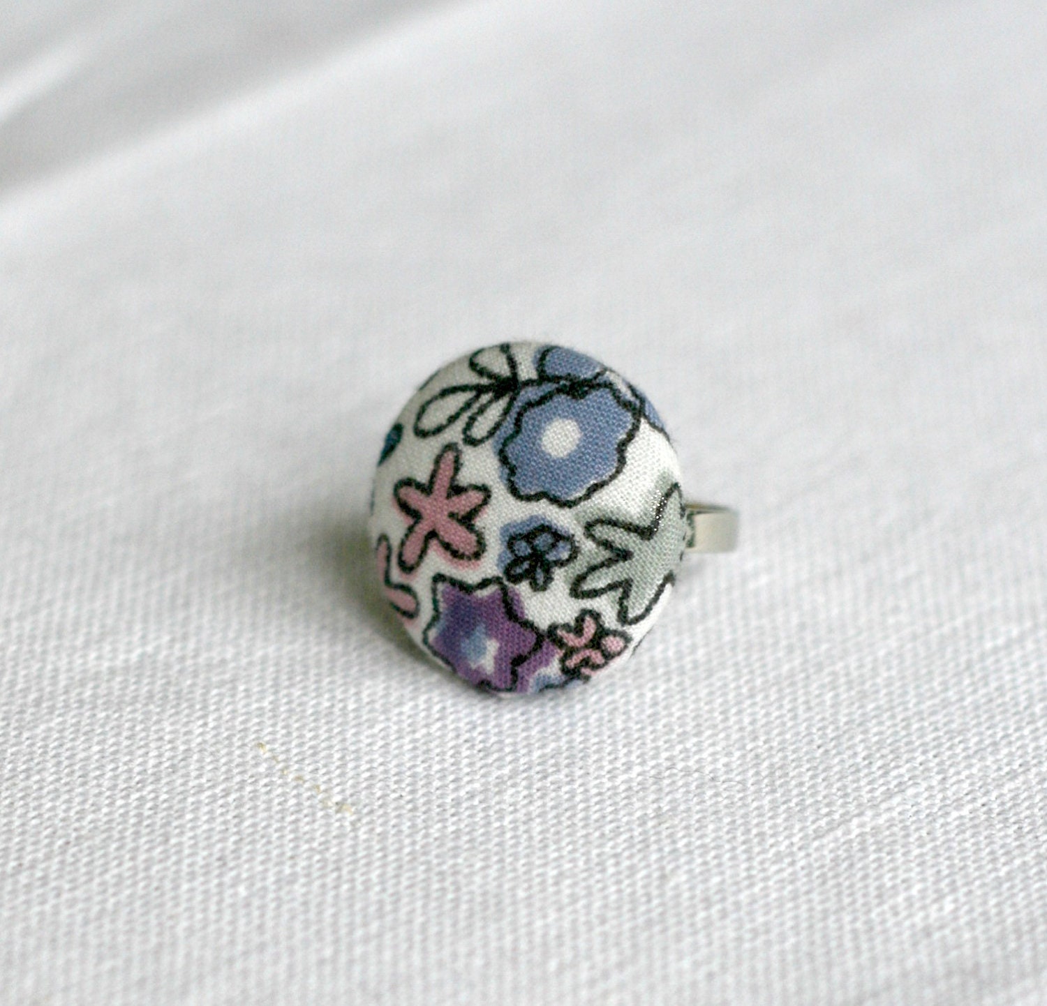 Purple & White Floral Fabric Covered Button Ring