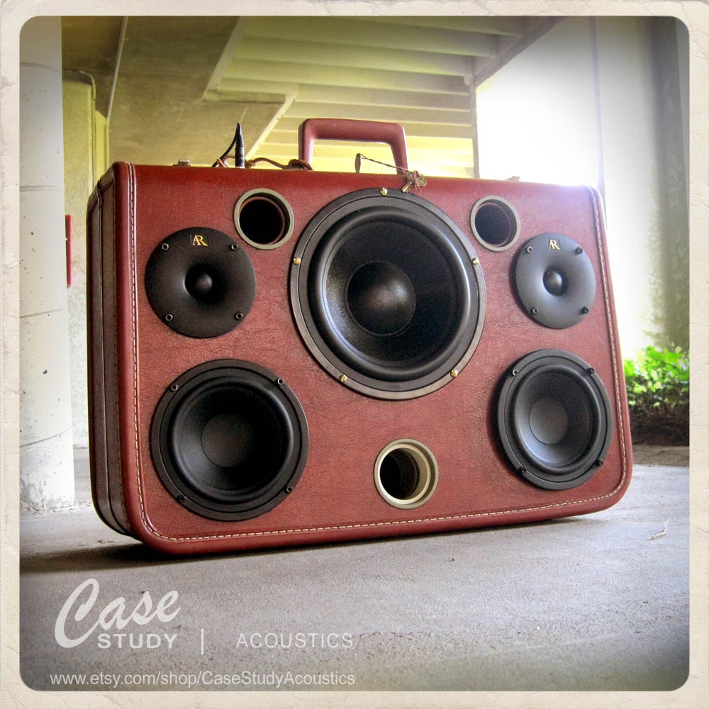 Handmade 1 of a kind - Suitcase Speaker by Case Study - Acoustics