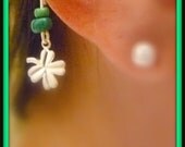 Ear Cuff - Hanging Clover