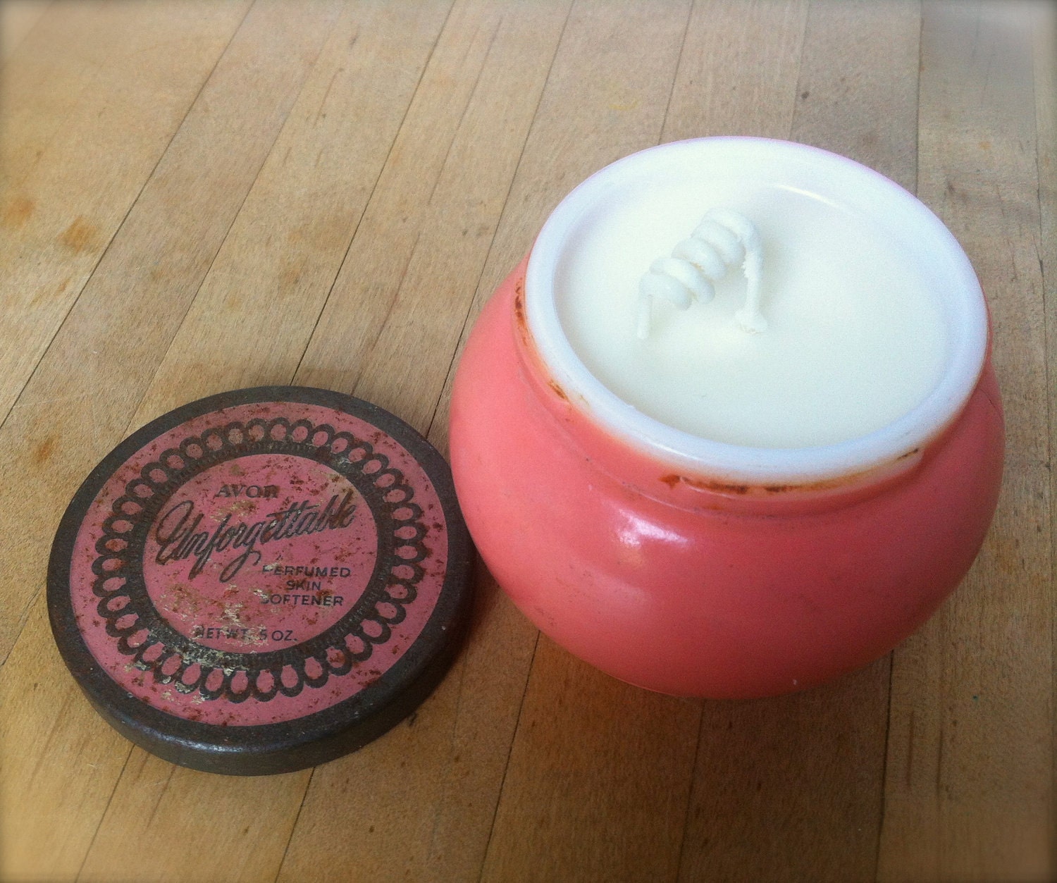 Soy Candle in Avon Unforgettable Vintage Container, Pear and Pomegranate scented