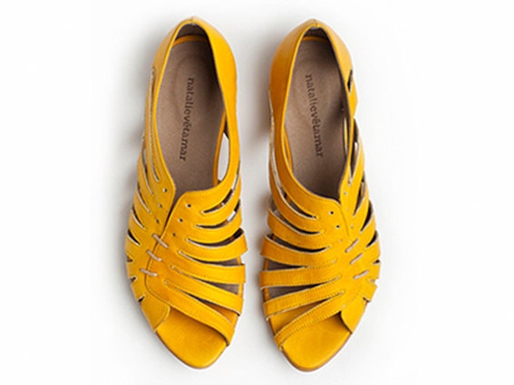 Gilly yellow flat sandals - TamarShalem