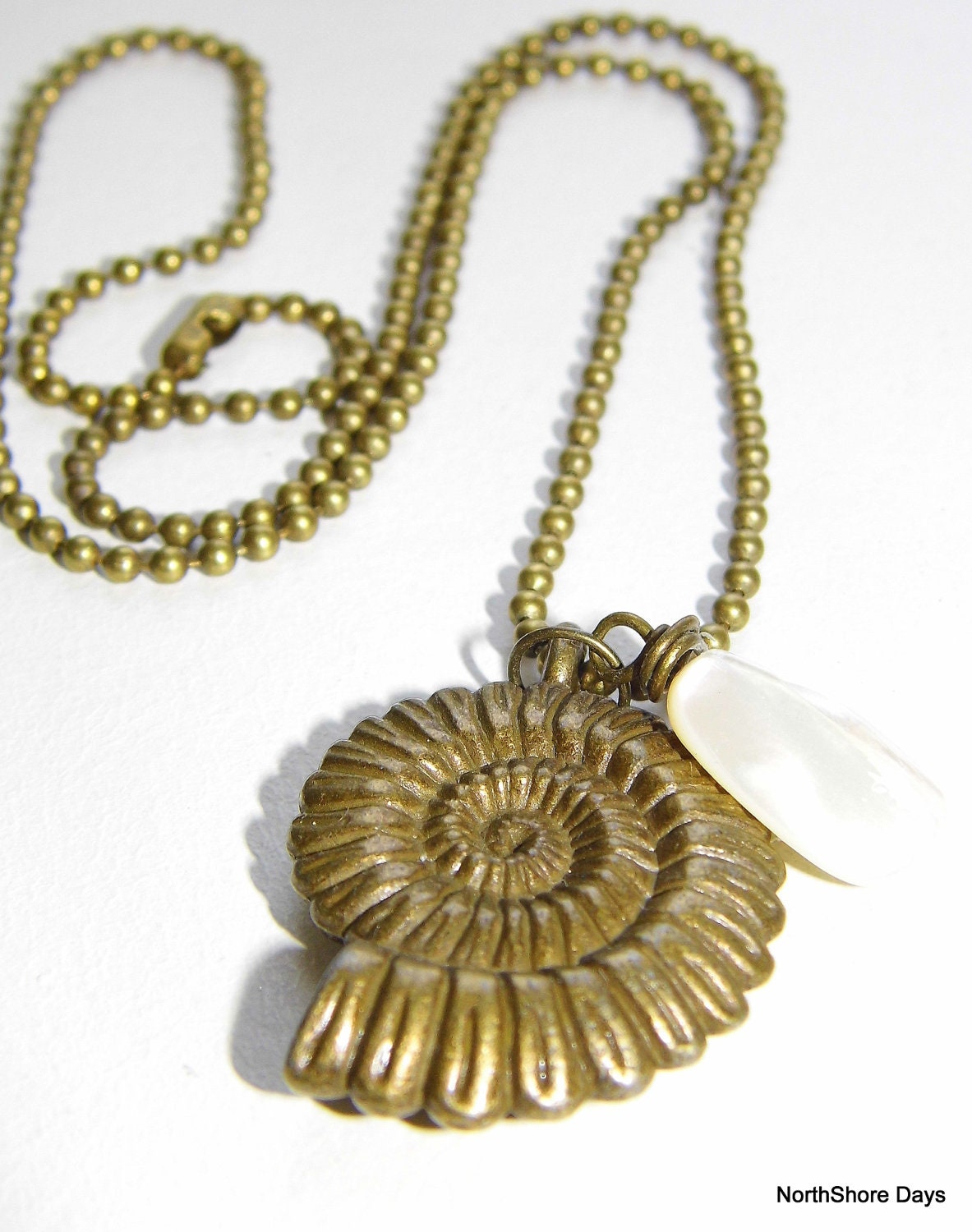 Summer Days - A Necklace