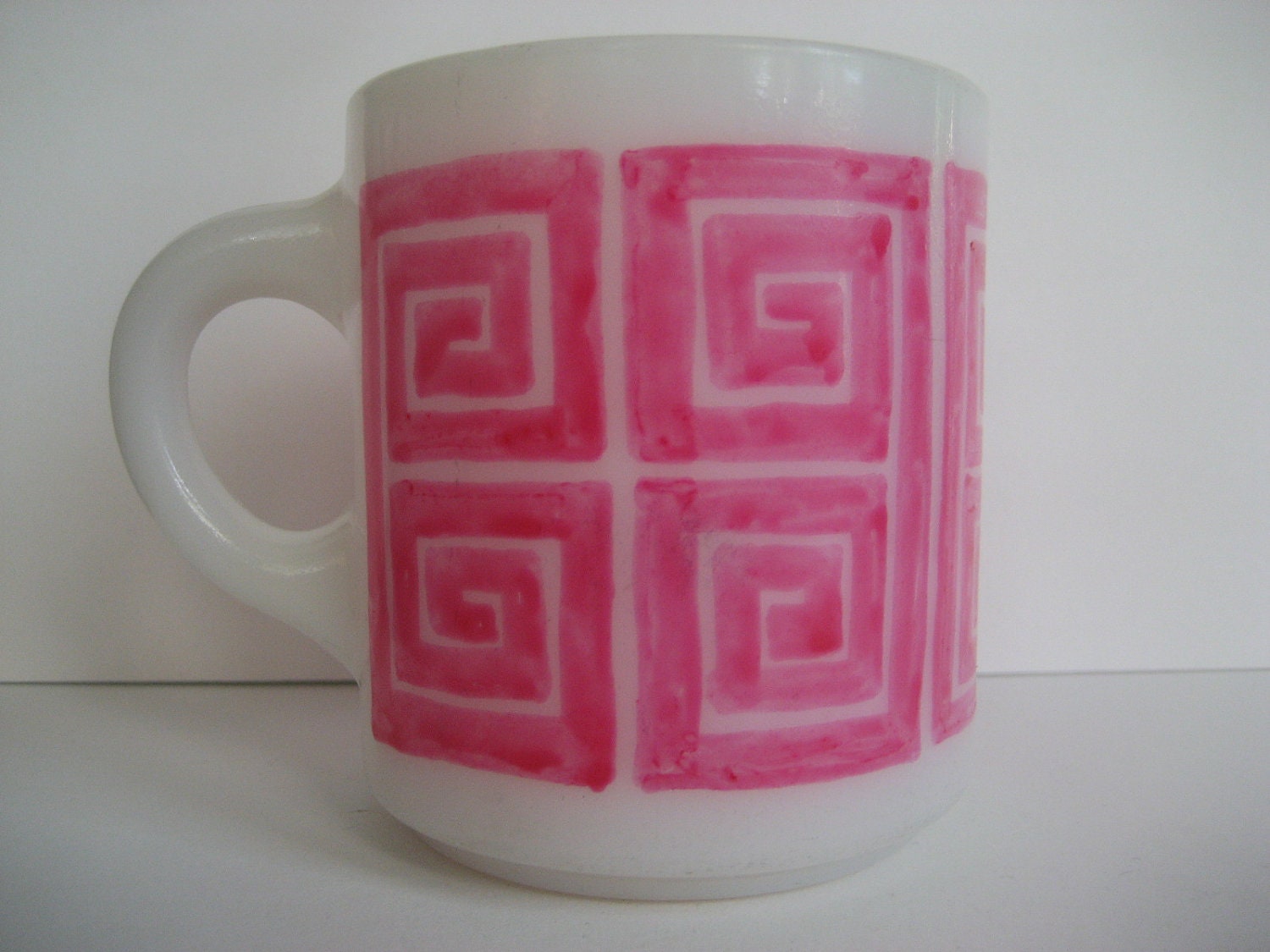 Milk Glass mug with Square Spiral