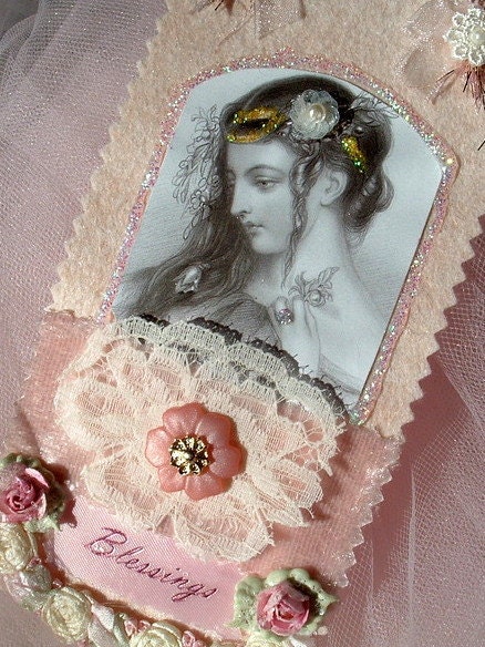 Ophelia Art Gift Card Pink - InHerOwnWords