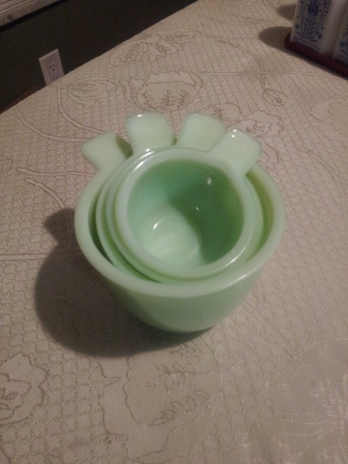 Mint Vintage Jeannette Jadeite Measuring Cup Set