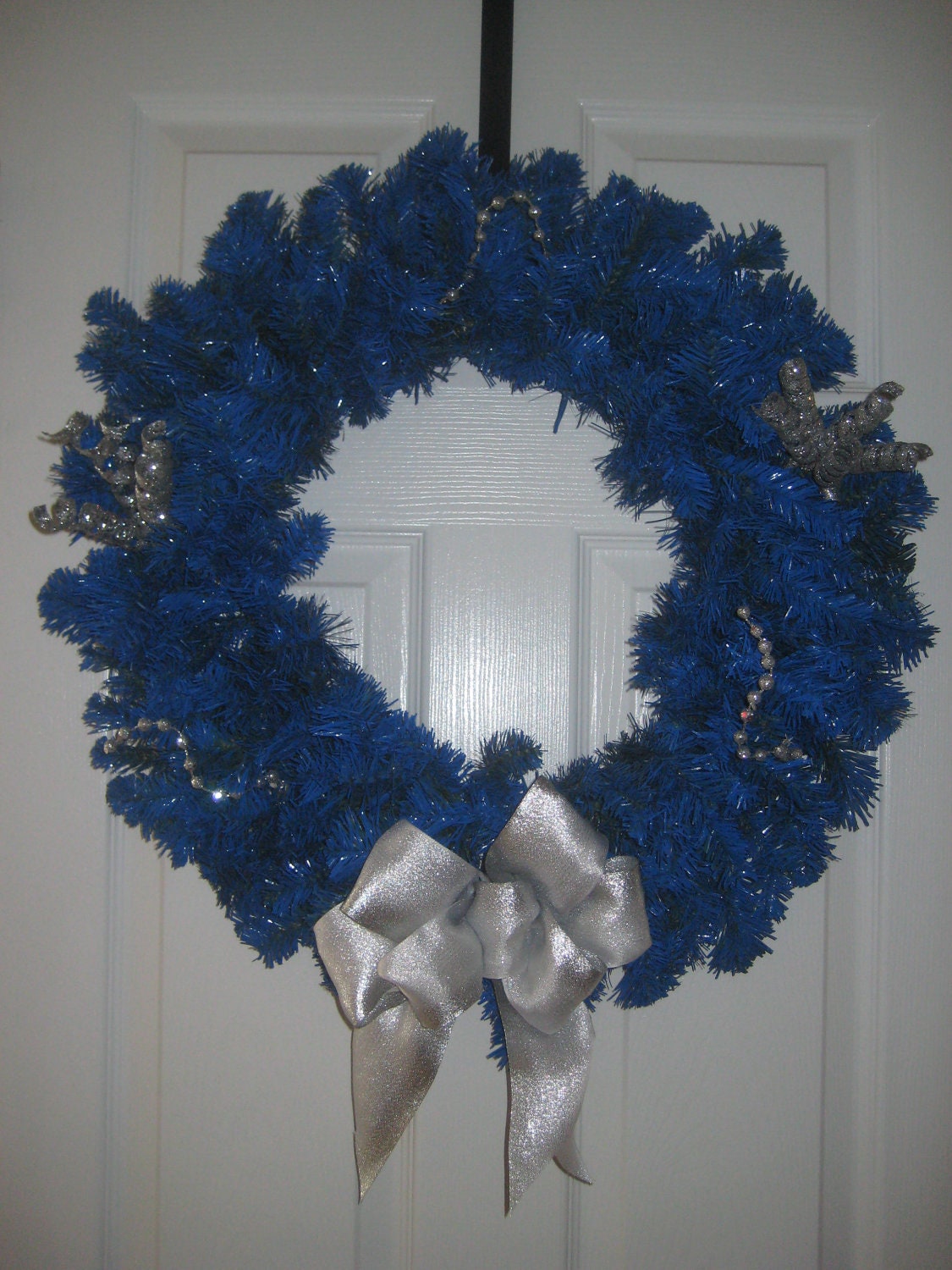 Diabetes Awareness Wreath - Solid Blue with Glitz