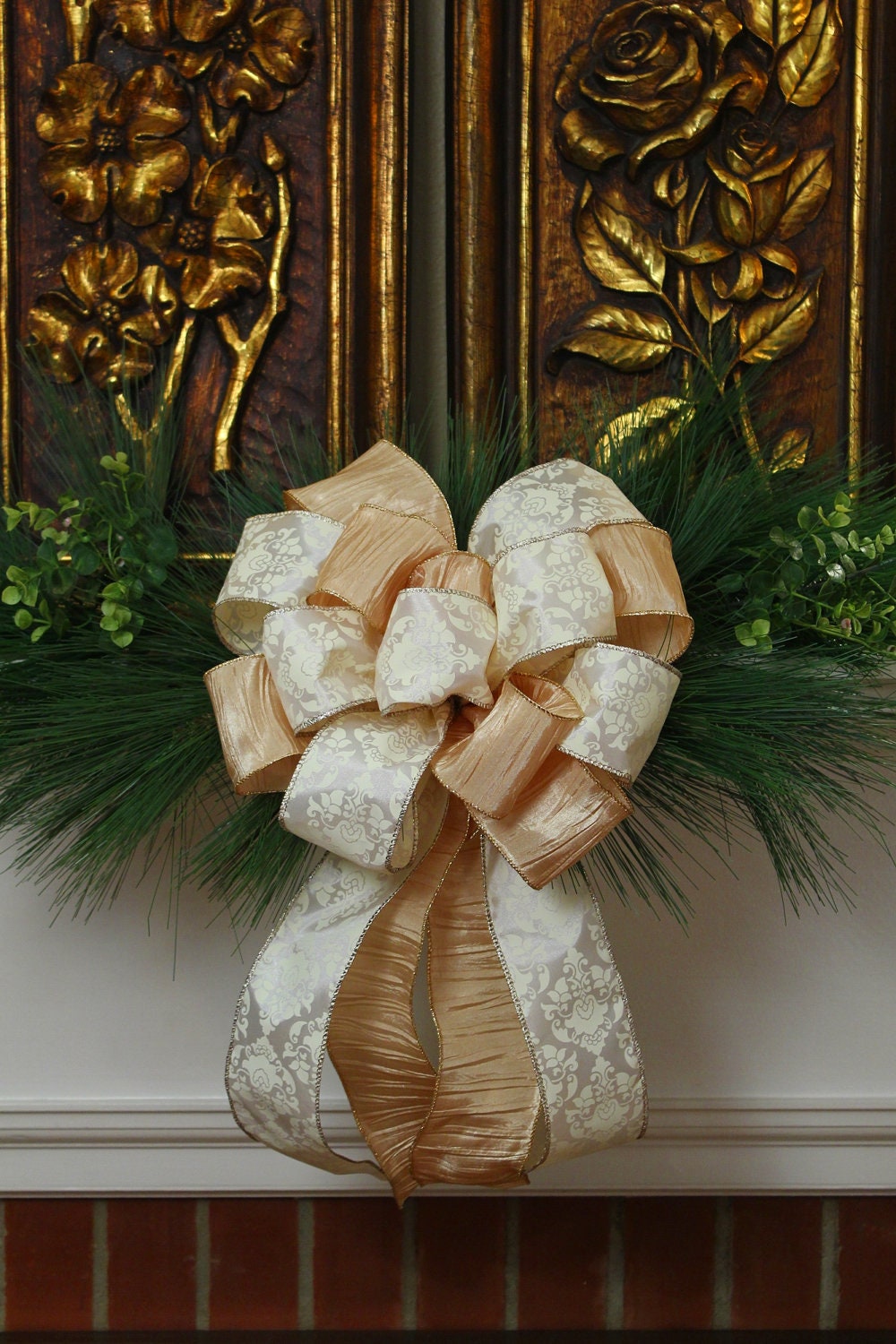 Christmas Bow for Wreath / Decor Cream and Gold