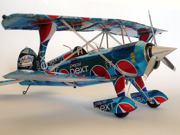 Pitts bi-plane made from aluminum cans