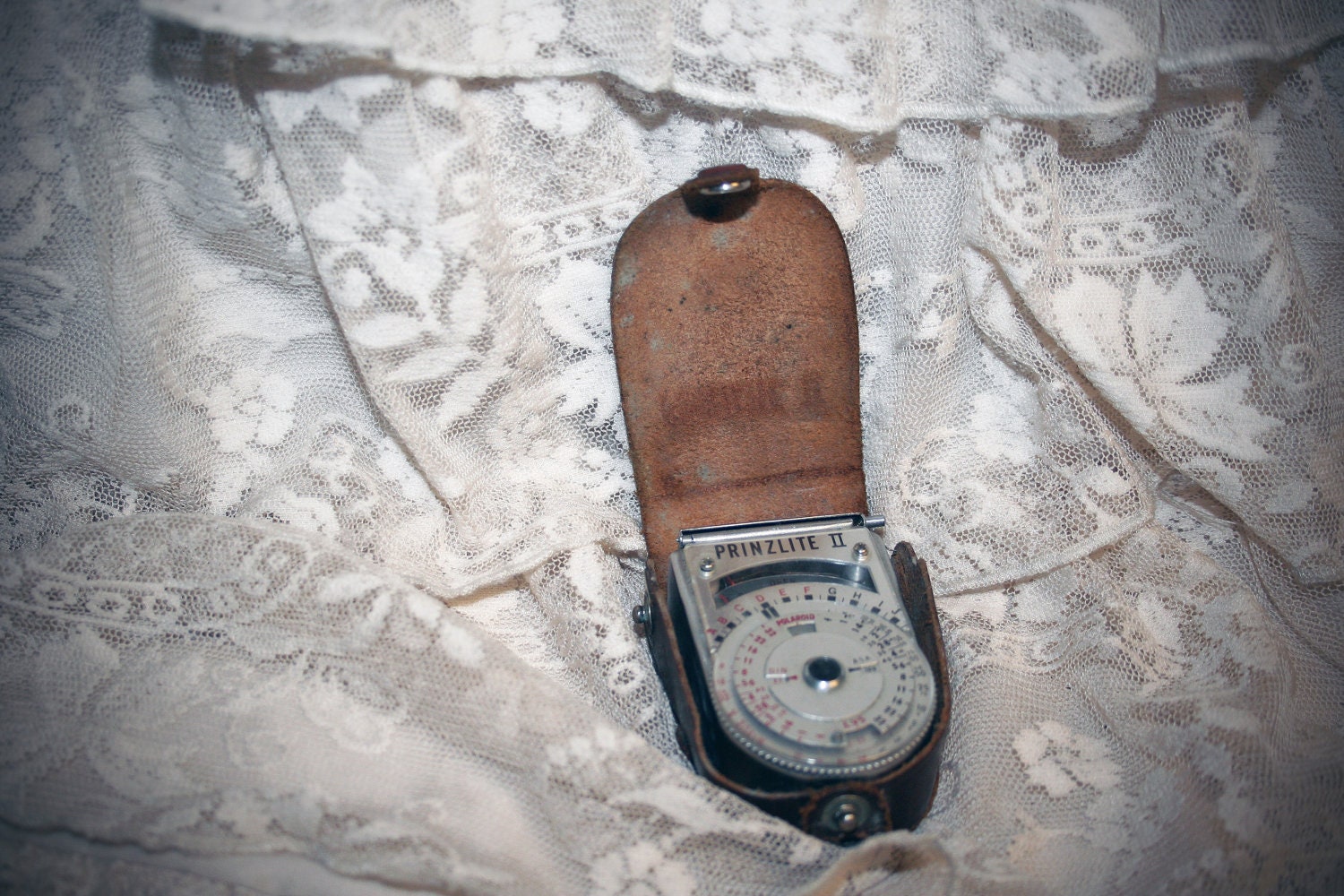 Vintage 1960s Prinzlite II Light Photo-Electric Meter Dixons with Leather Case