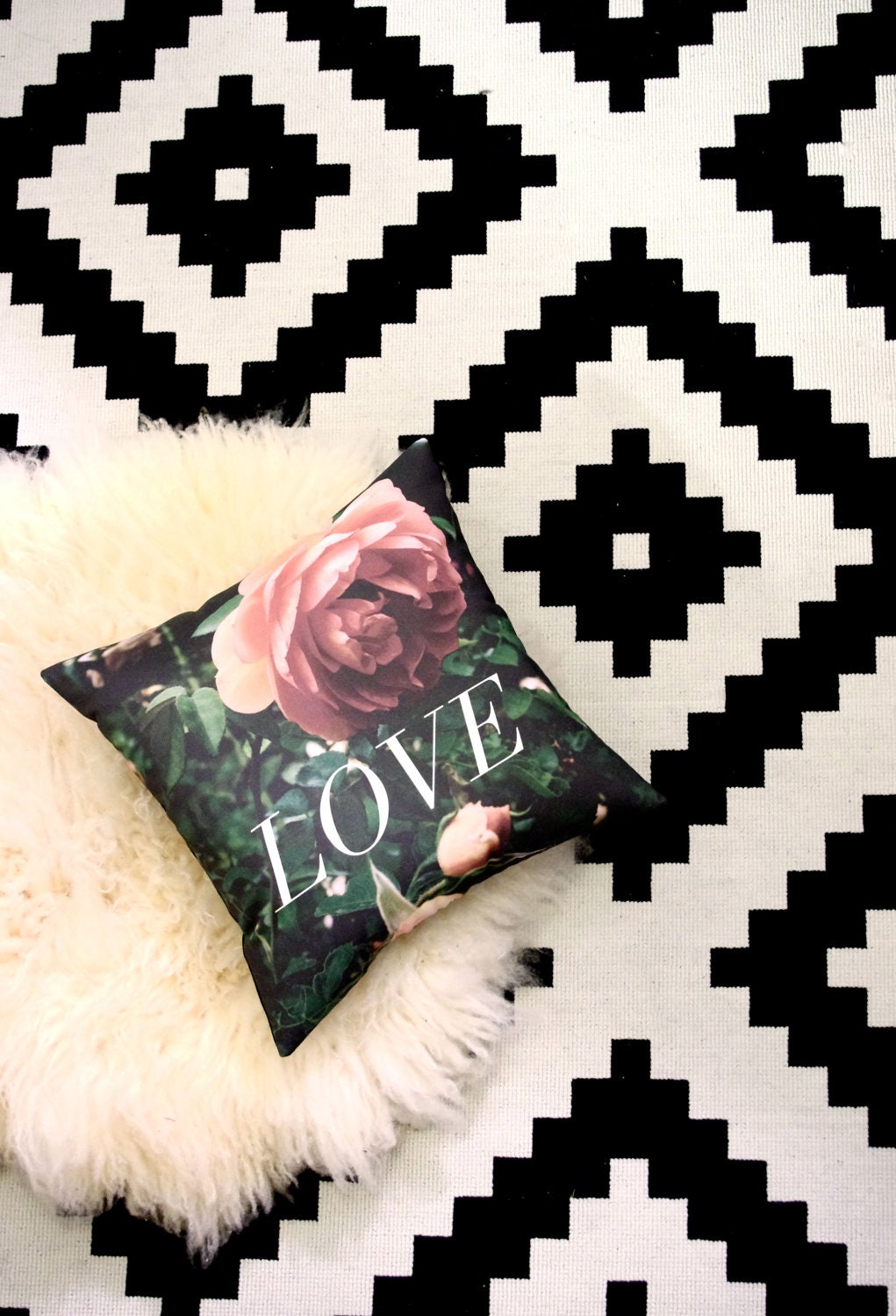 LOVE Pillow - Decorative Pillow - valentines day decor