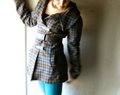 Women's Winter Coat - long Jacket in tartan wool -