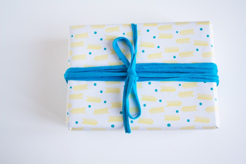 Geometric wrapping paper - 3 sheets - Duplex printing : Fishes and Arrows