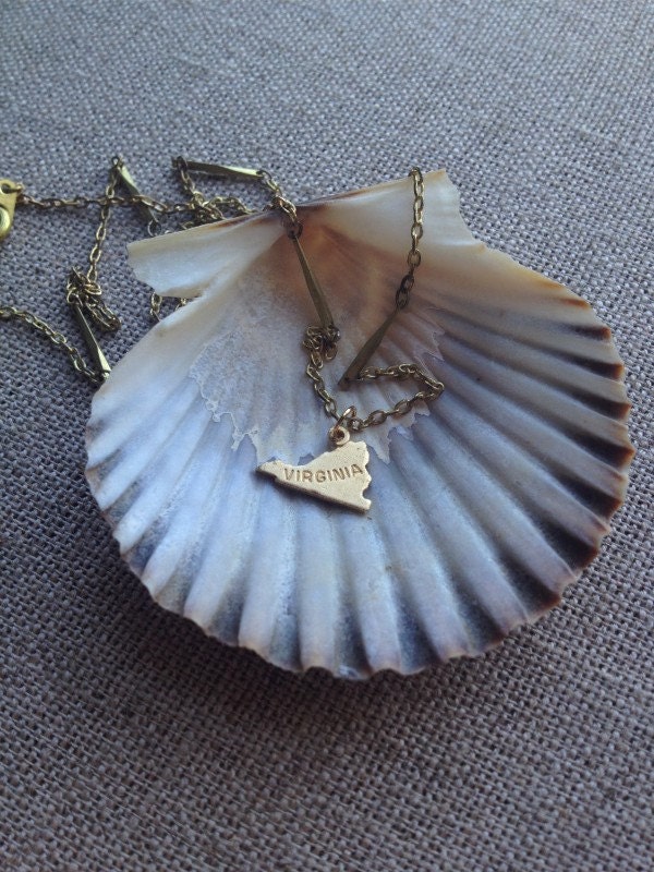 VA Necklace