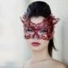 Masquerade mask in red leather "Rococo"