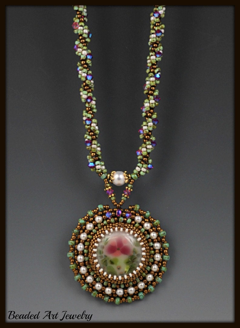 Bead embroidered, Beadwork, Beadwoven Flower Garden Necklace