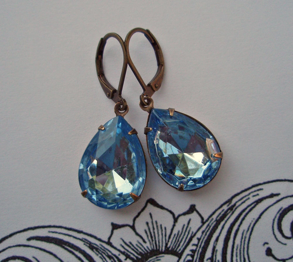 Dangle Drop Estate Style Soft Blue Earrings Bridesmaids Earrings Bridesmaids Gifts CAMBRIDGE Soft Blue