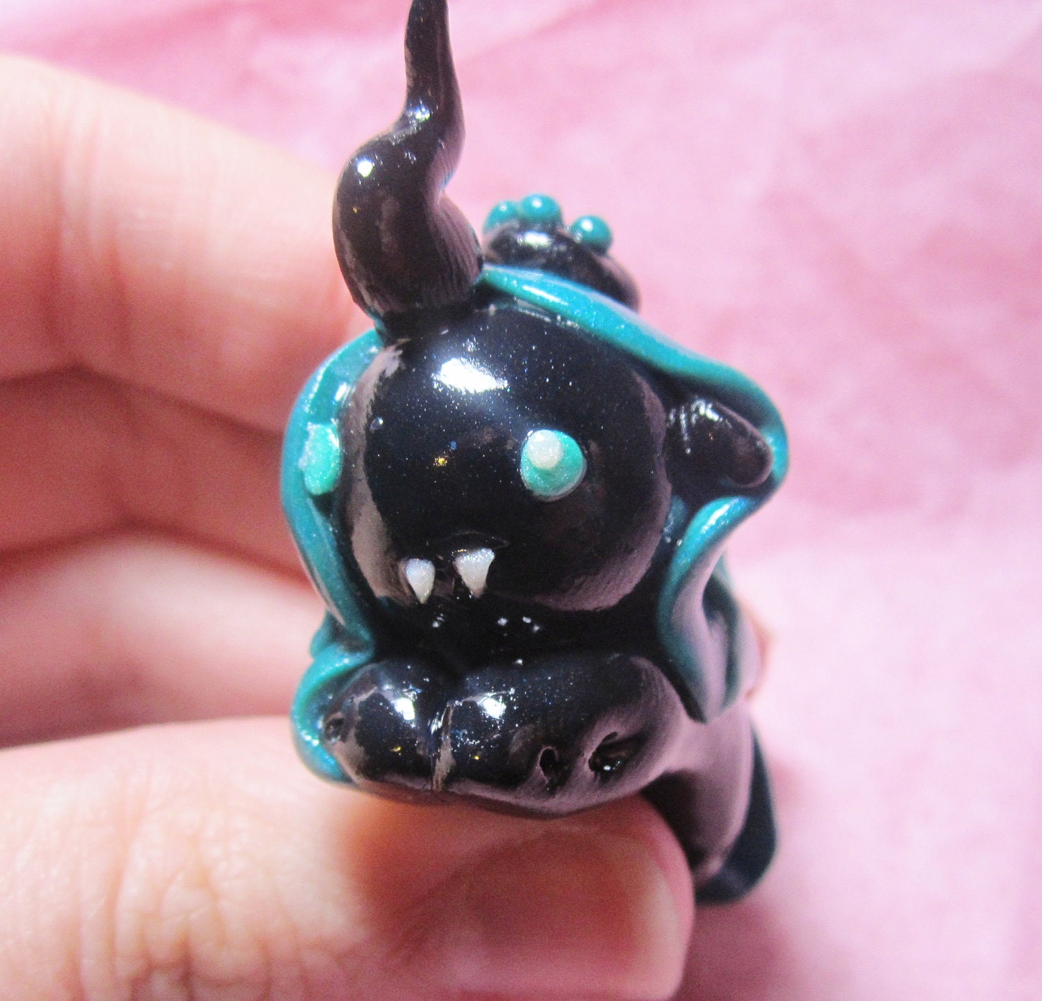 My Little Pony: Friendship is Magic Hand Sculpted Queen Chrysalis Charm with Free Attachment