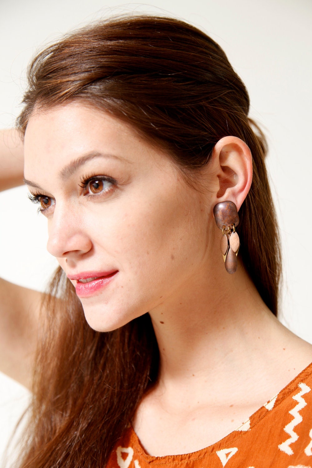 VINTAGE - 80s Brass Dangle Earrings